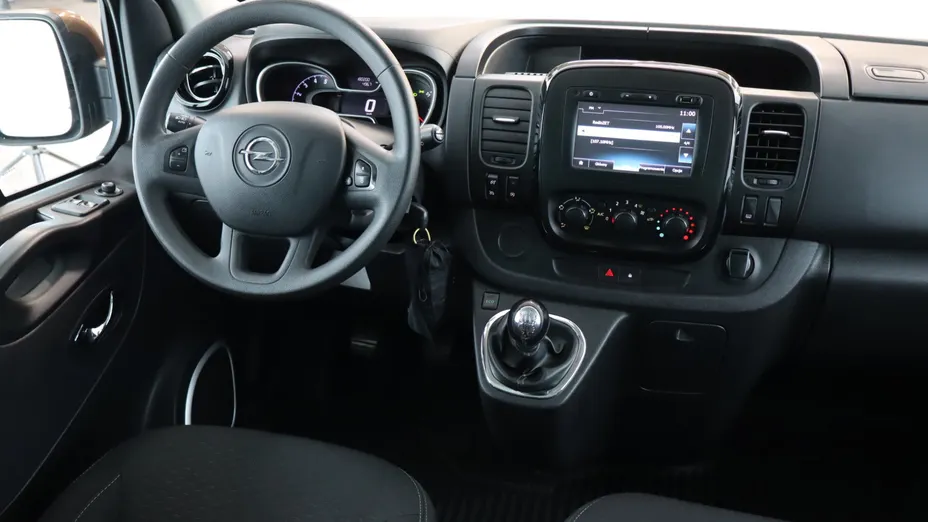 Opel Vivaro -