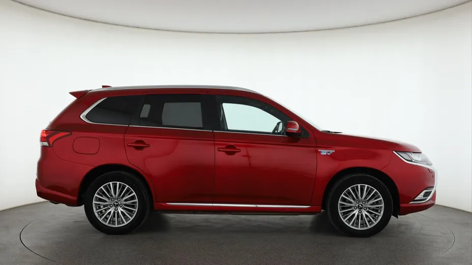 Mitsubishi Outlander -