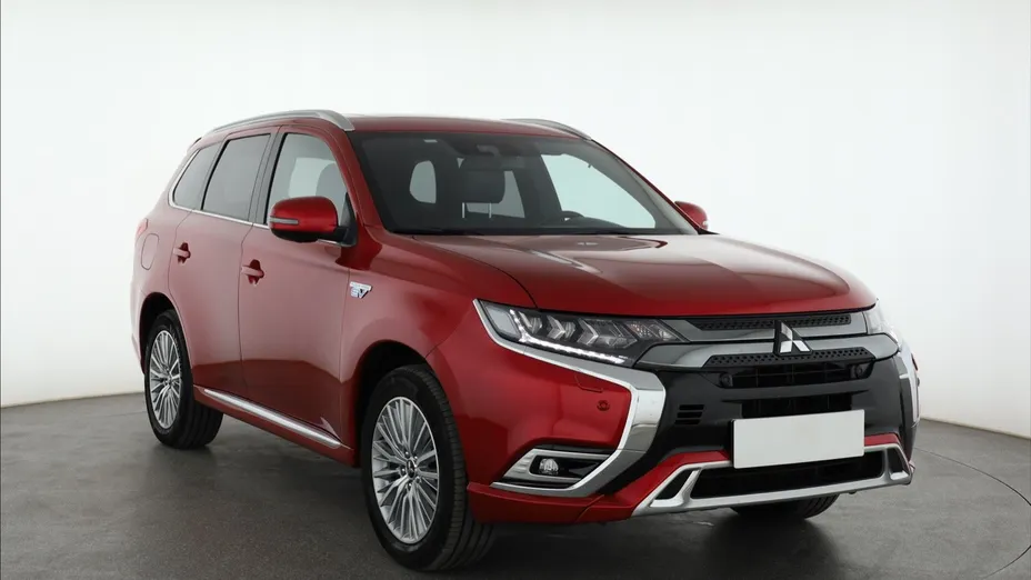 Mitsubishi Outlander -
