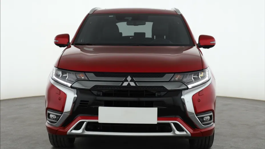 Mitsubishi Outlander -