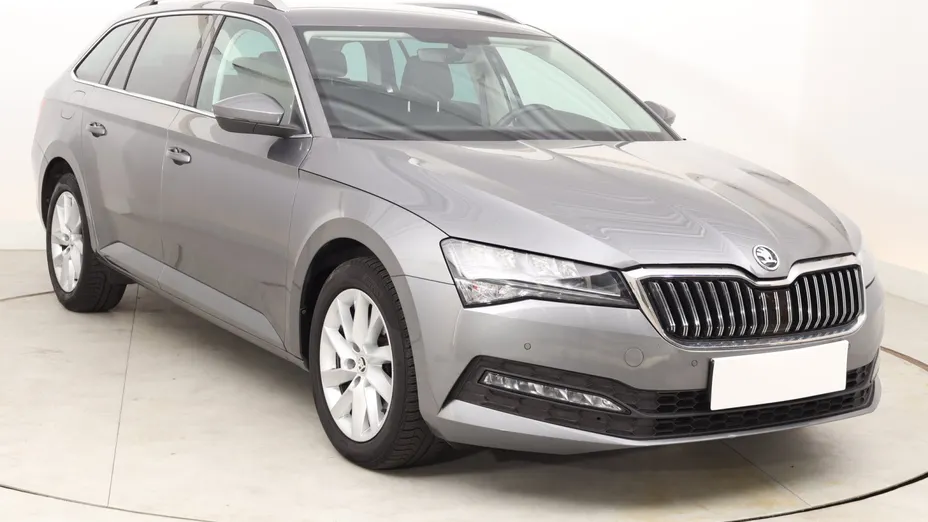 Skoda Superb -