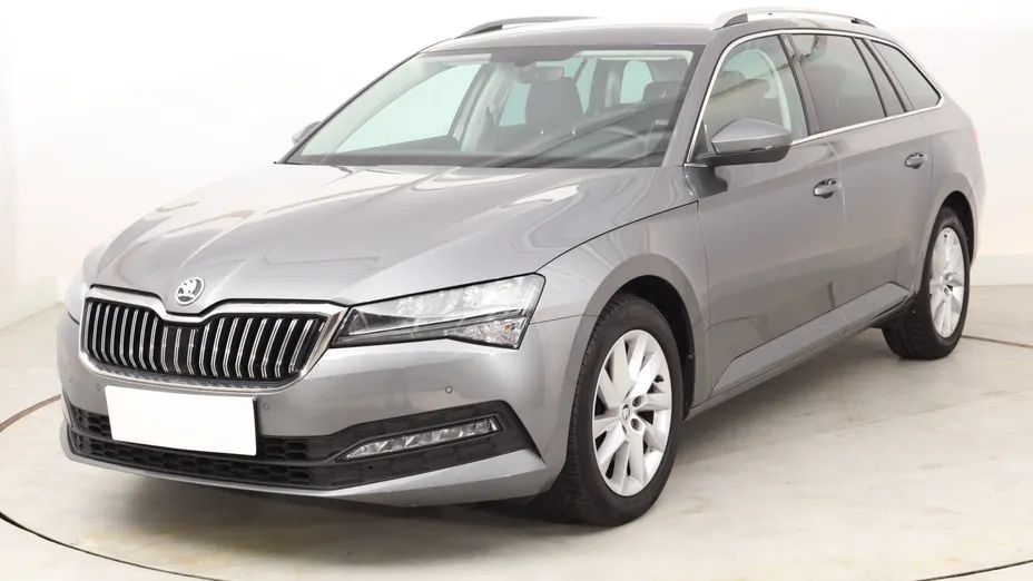 Skoda Superb -