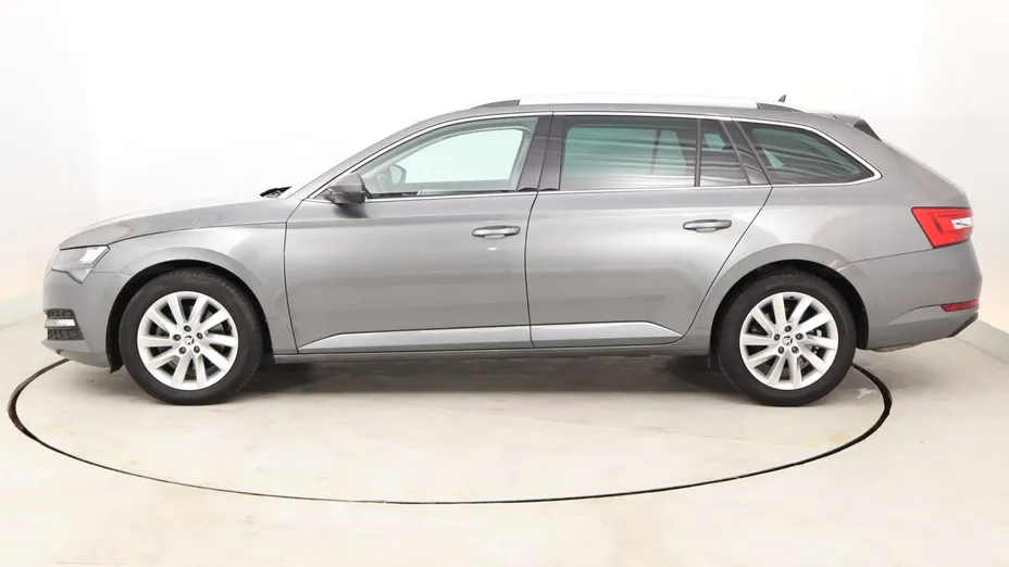 Skoda Superb -