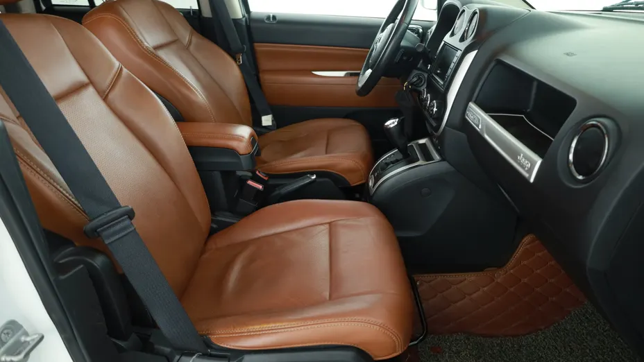 Jeep Compass -