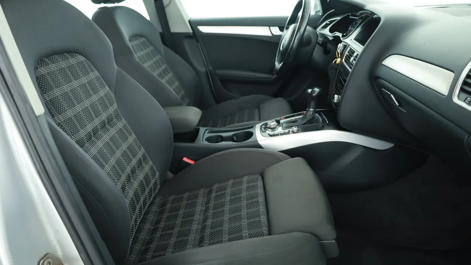 Audi A4 -