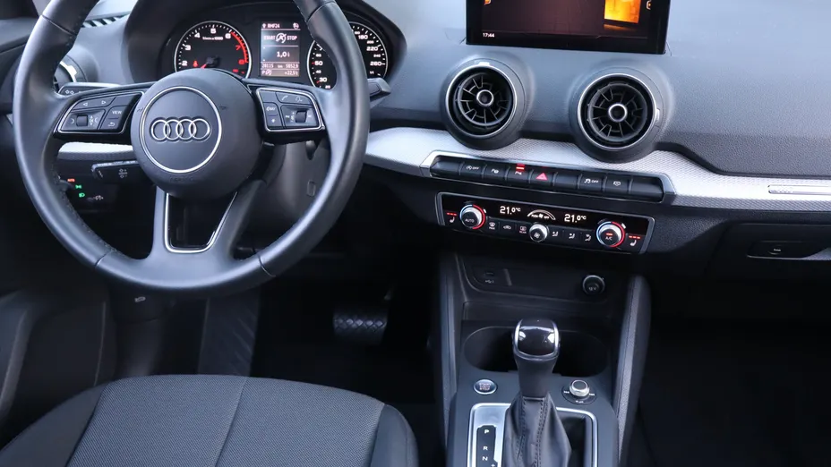 Audi Q2 -