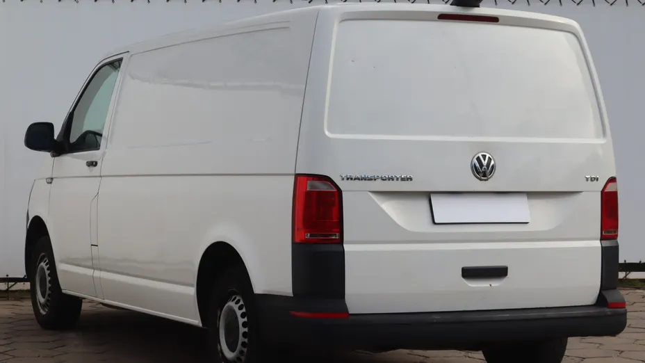VW Transporter -