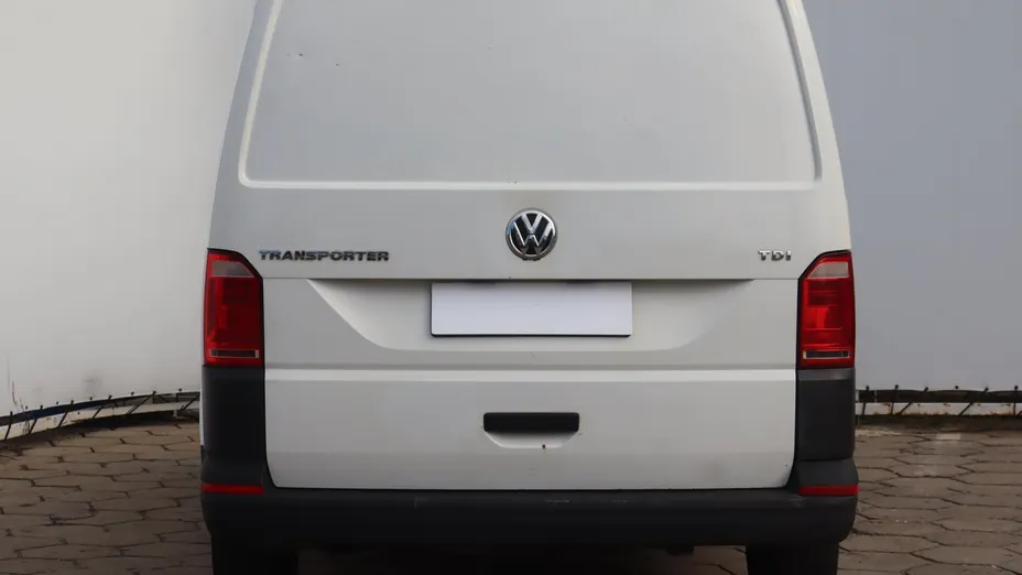 VW Transporter -