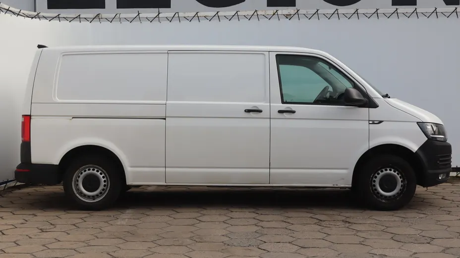 VW Transporter -