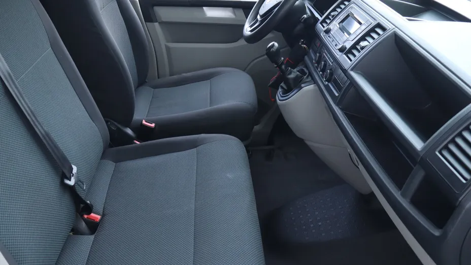 VW Transporter -