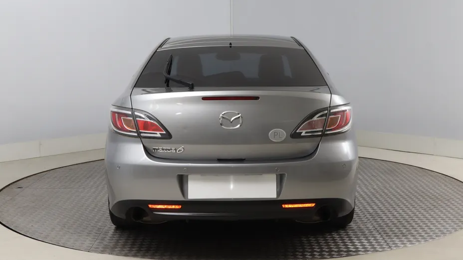Mazda 6 -