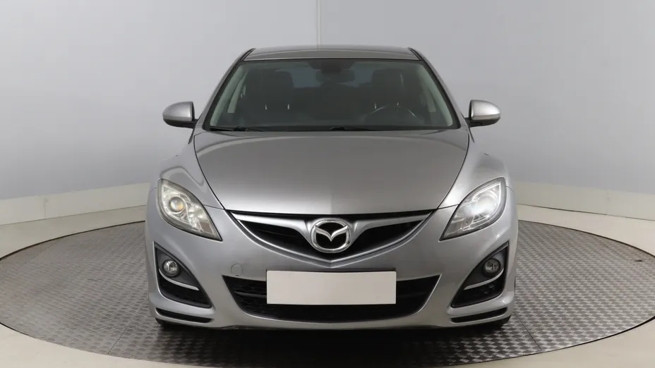 Mazda 6 -
