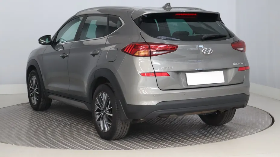 Hyundai Tucson -