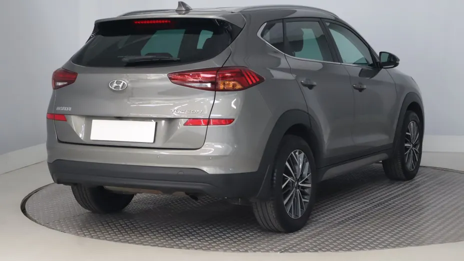 Hyundai Tucson -