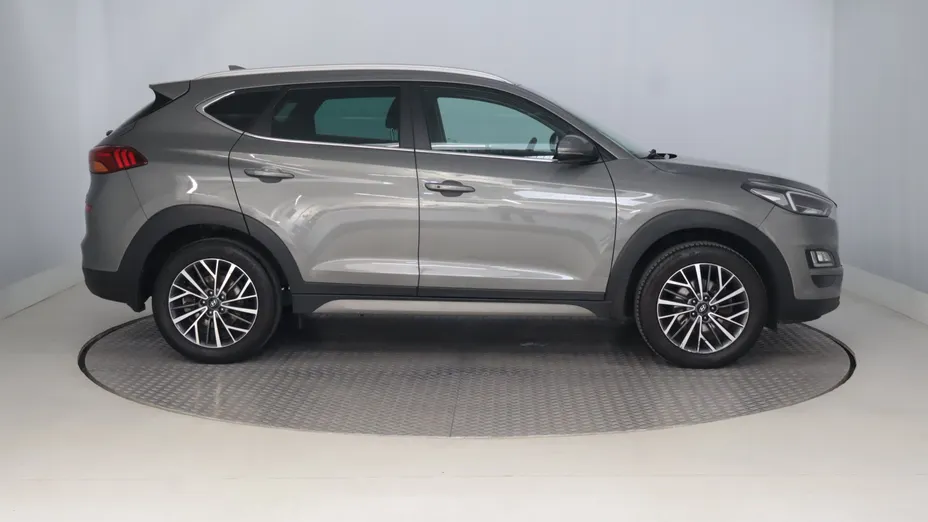 Hyundai Tucson -
