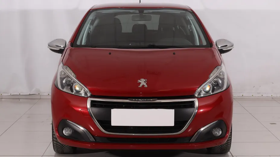 Peugeot 208 -