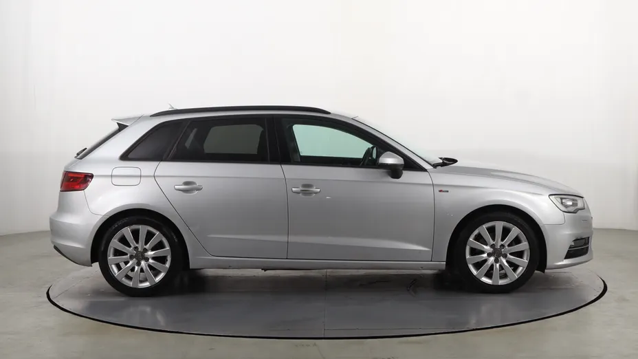 Audi A3 -