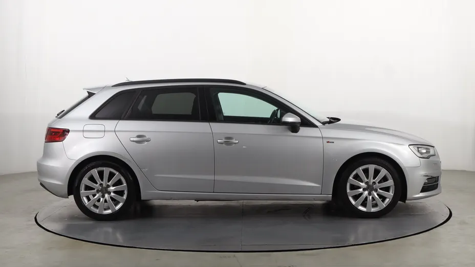 Audi A3 -