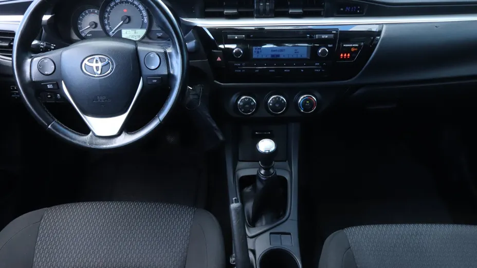Toyota Corolla -
