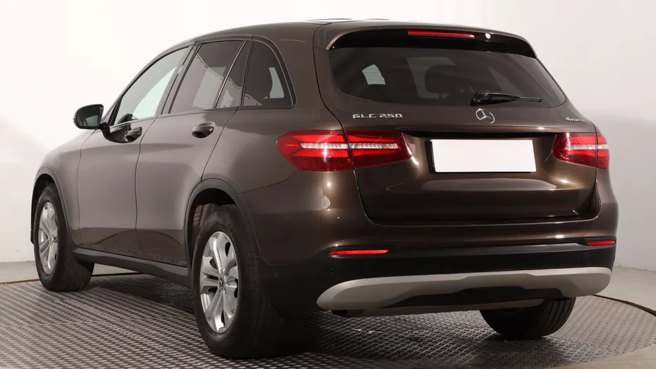 Mercedes GLC -
