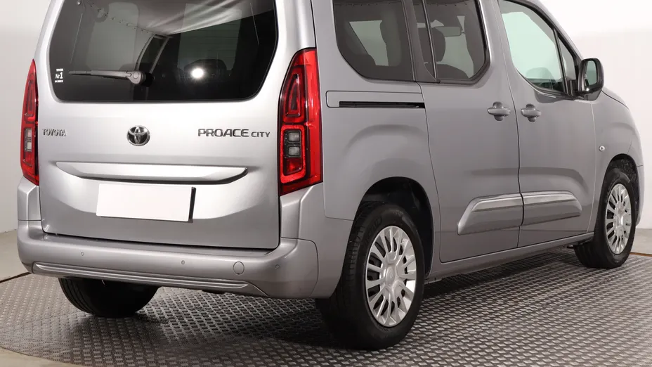 Toyota Proace City Verso -
