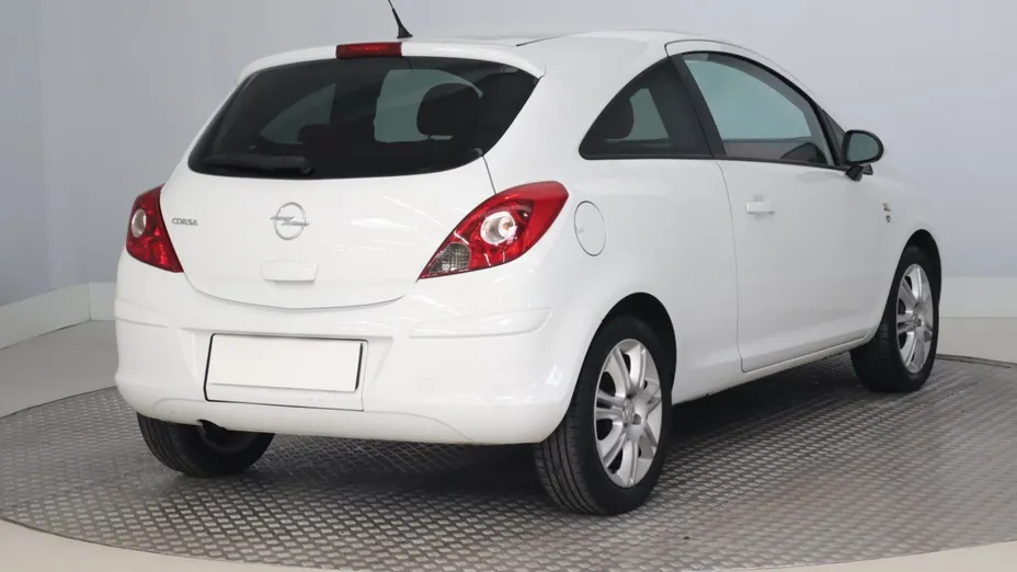 Opel Corsa -