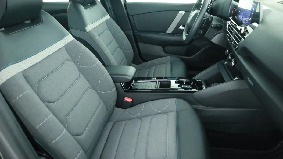 Citroen C4 X -