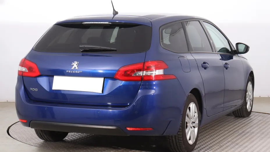 Peugeot 308 -