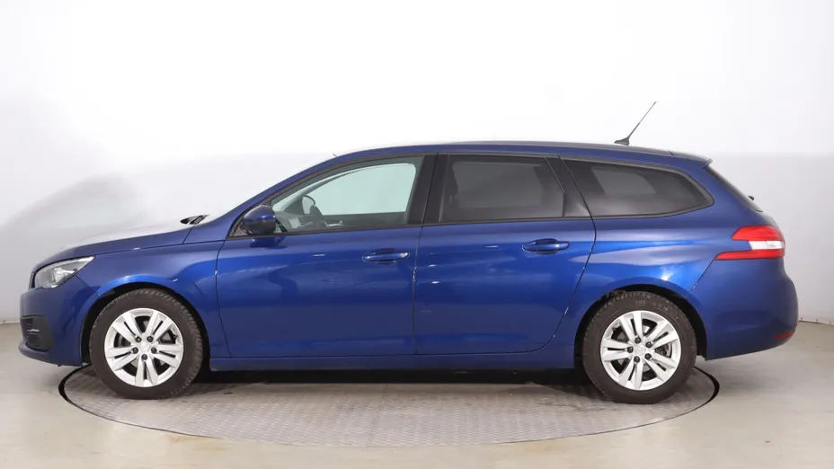 Peugeot 308 -