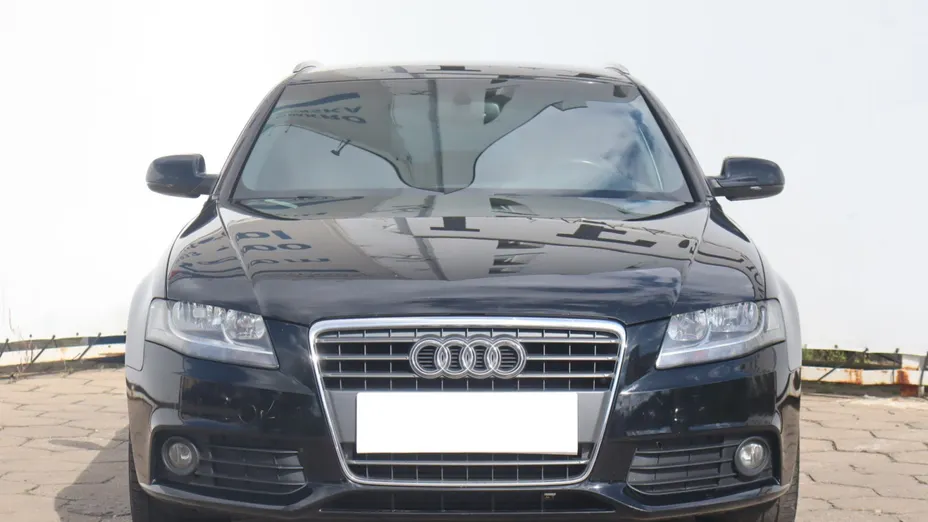 Audi A4 -