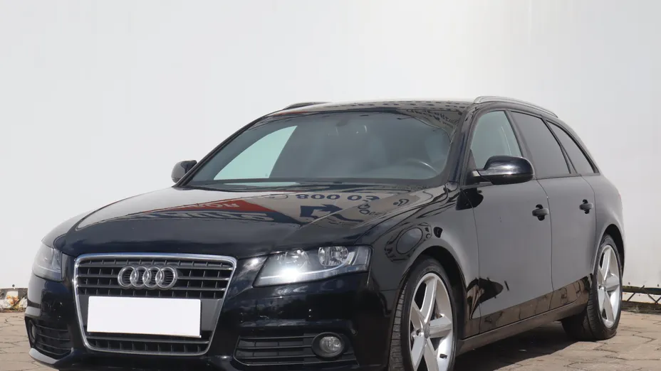 Audi A4 -