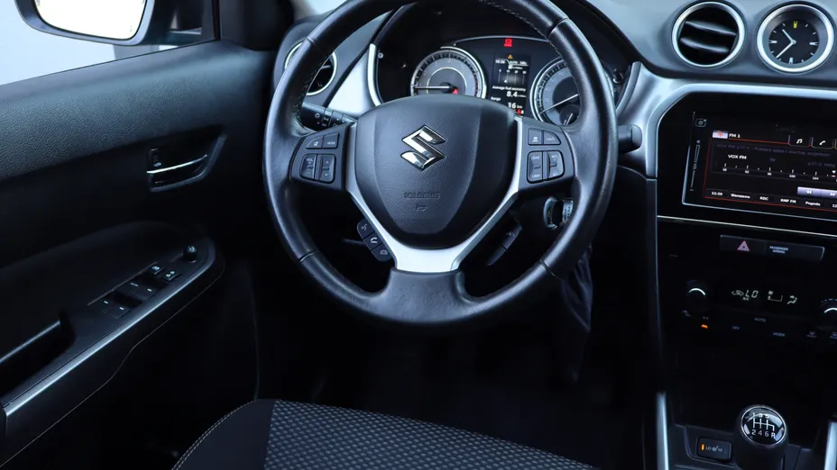 Suzuki Vitara -