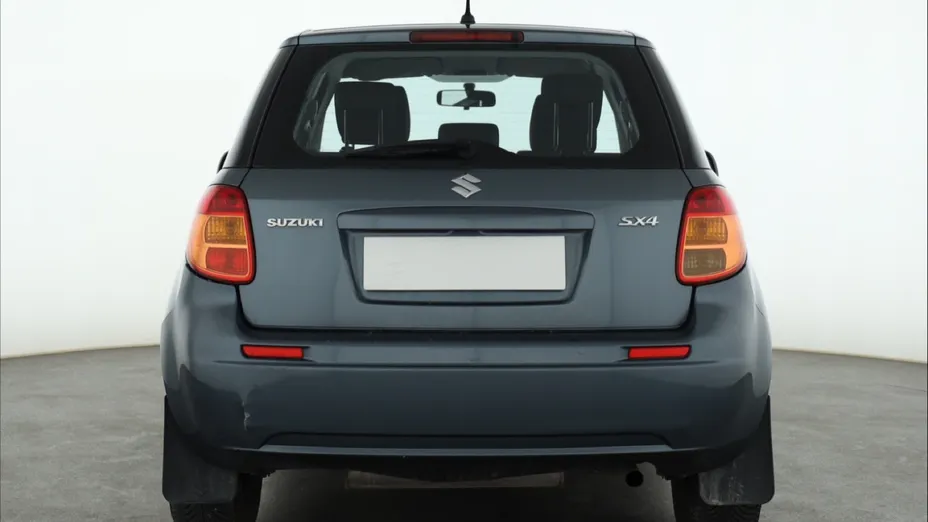 Suzuki SX4 -