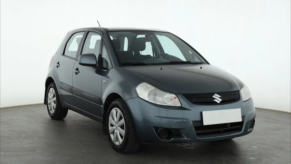 Suzuki SX4 -