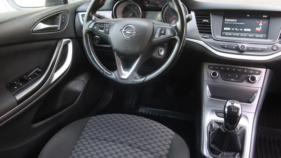 Opel Astra -