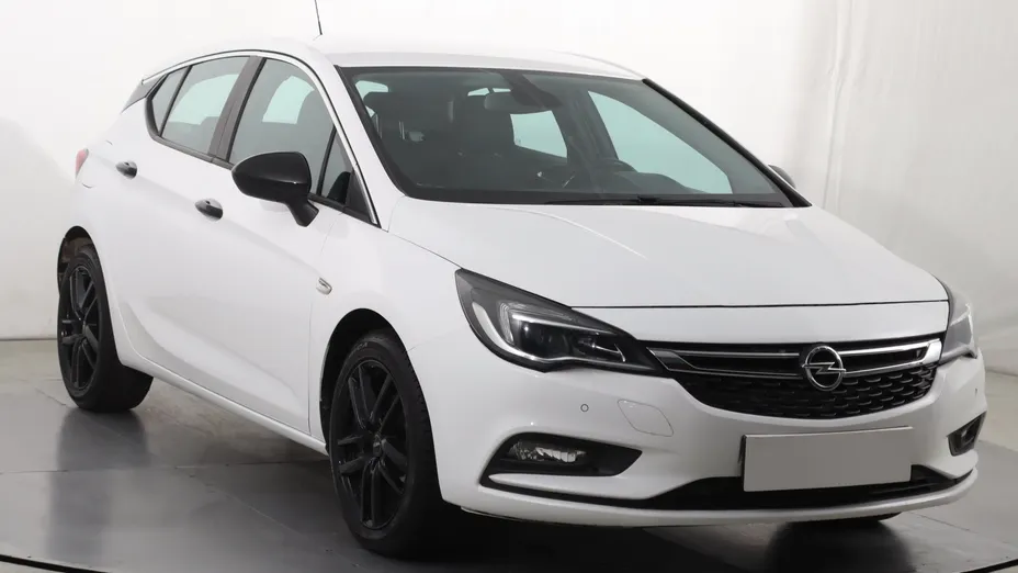 Opel Astra -