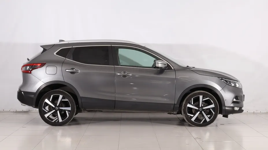 Nissan Qashqai -