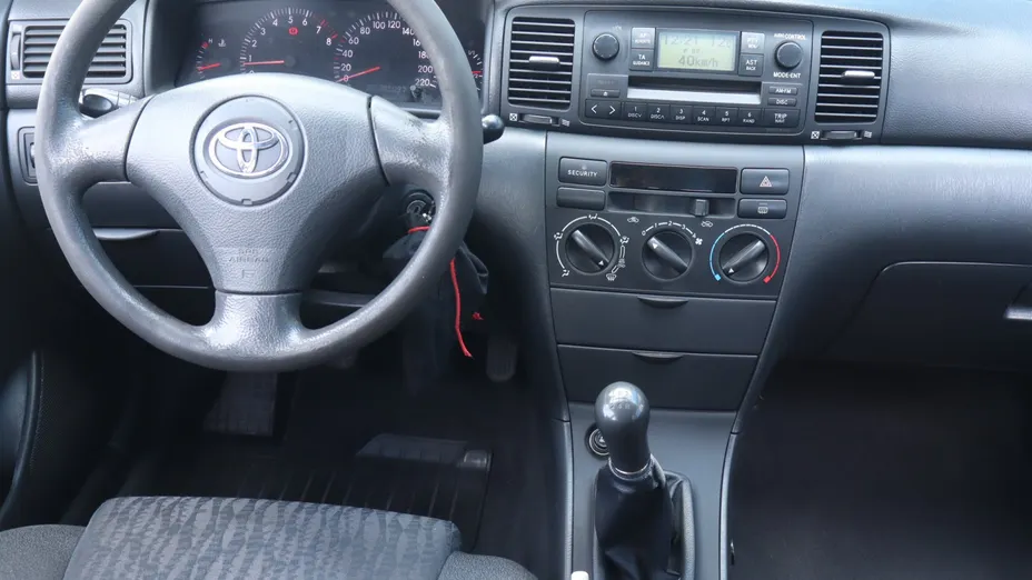 Toyota Corolla -