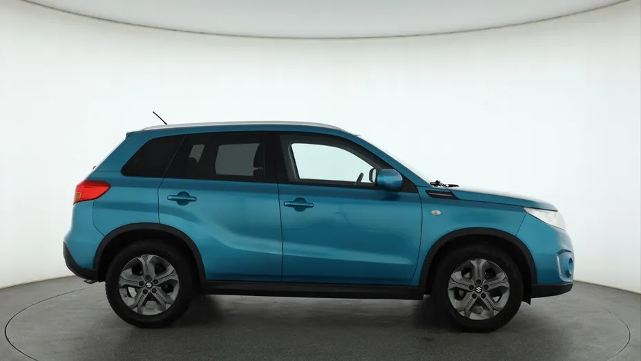 Suzuki Vitara -