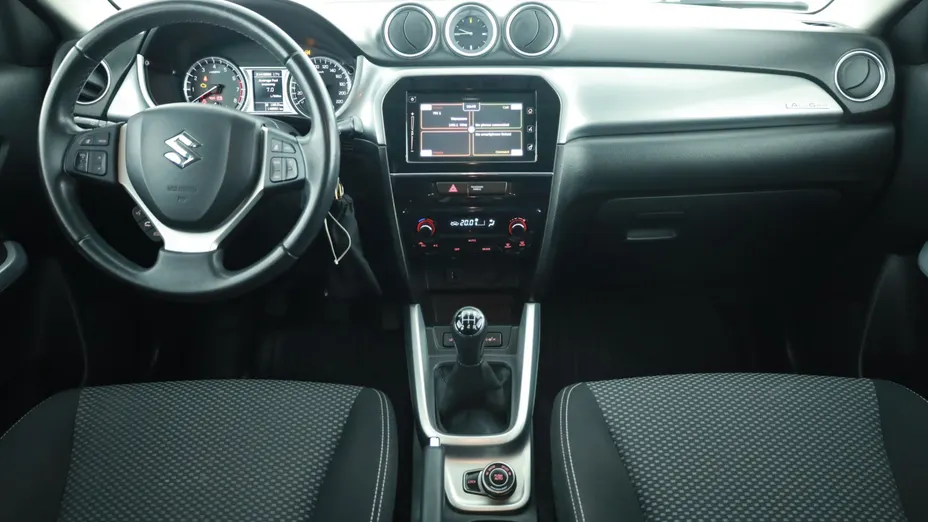 Suzuki Vitara -