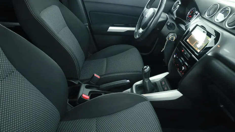 Suzuki Vitara -