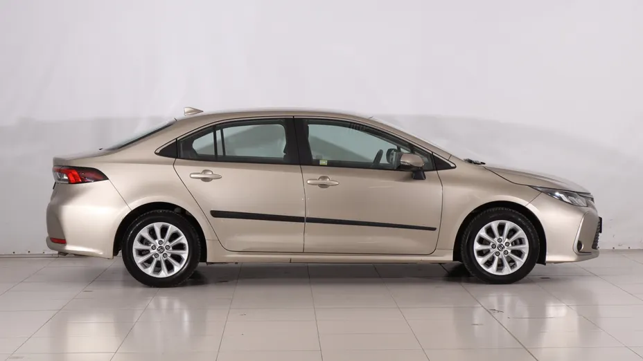Toyota Corolla -
