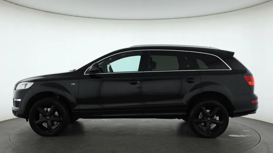 Audi Q7 -