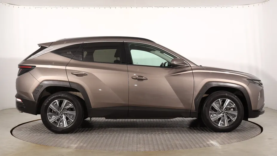 Hyundai Tucson -