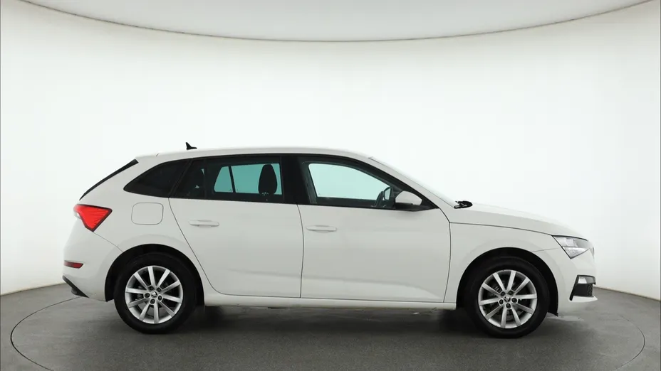 Skoda Scala -