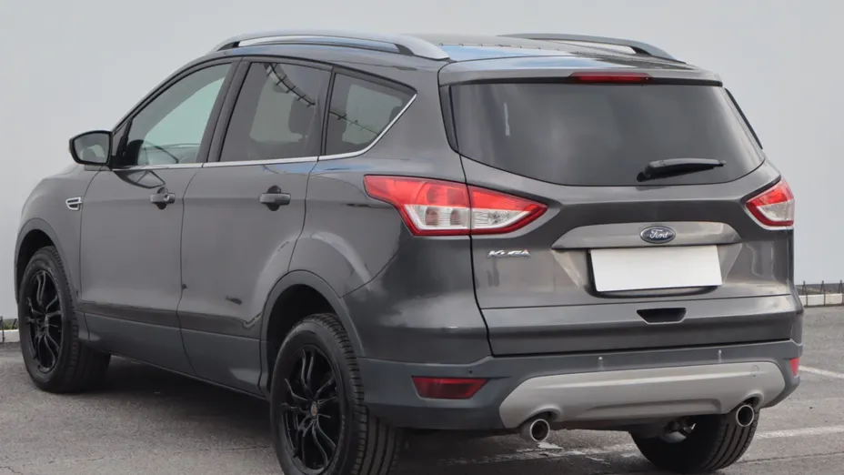 Ford Kuga -