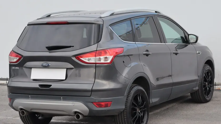 Ford Kuga -