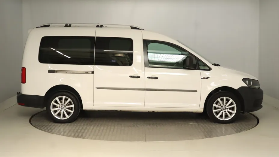 VW Caddy -