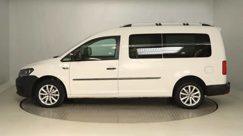VW Caddy -