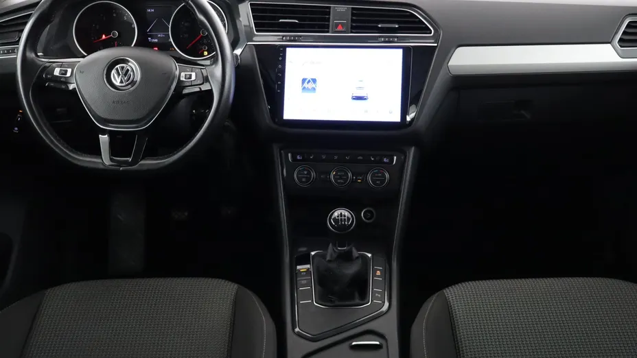 VW Tiguan -